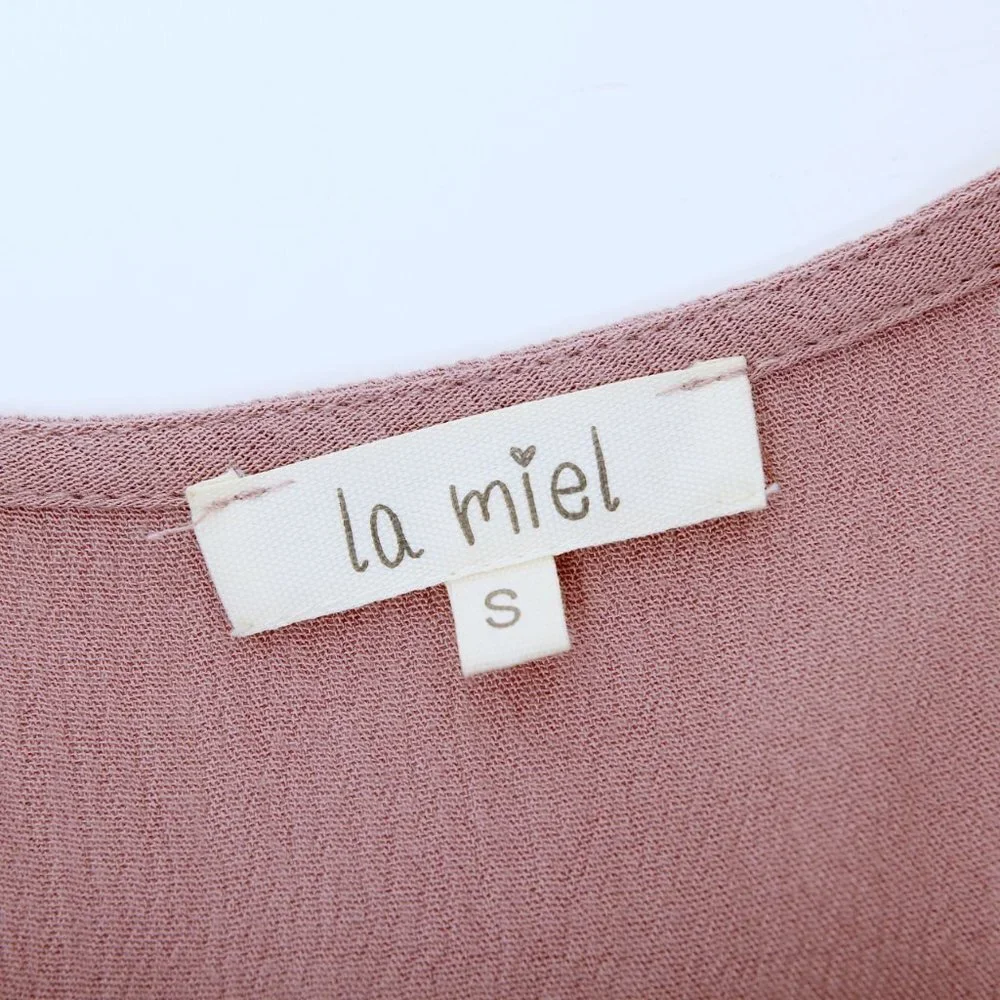 La Miel Ruffle Mini‎ Dress - Picture 8 of 9